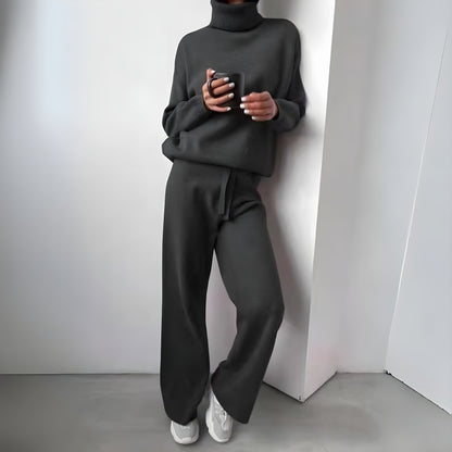 Yara™ - 2-delat set, varm tröja med turtleneck och mjuka långbyxor